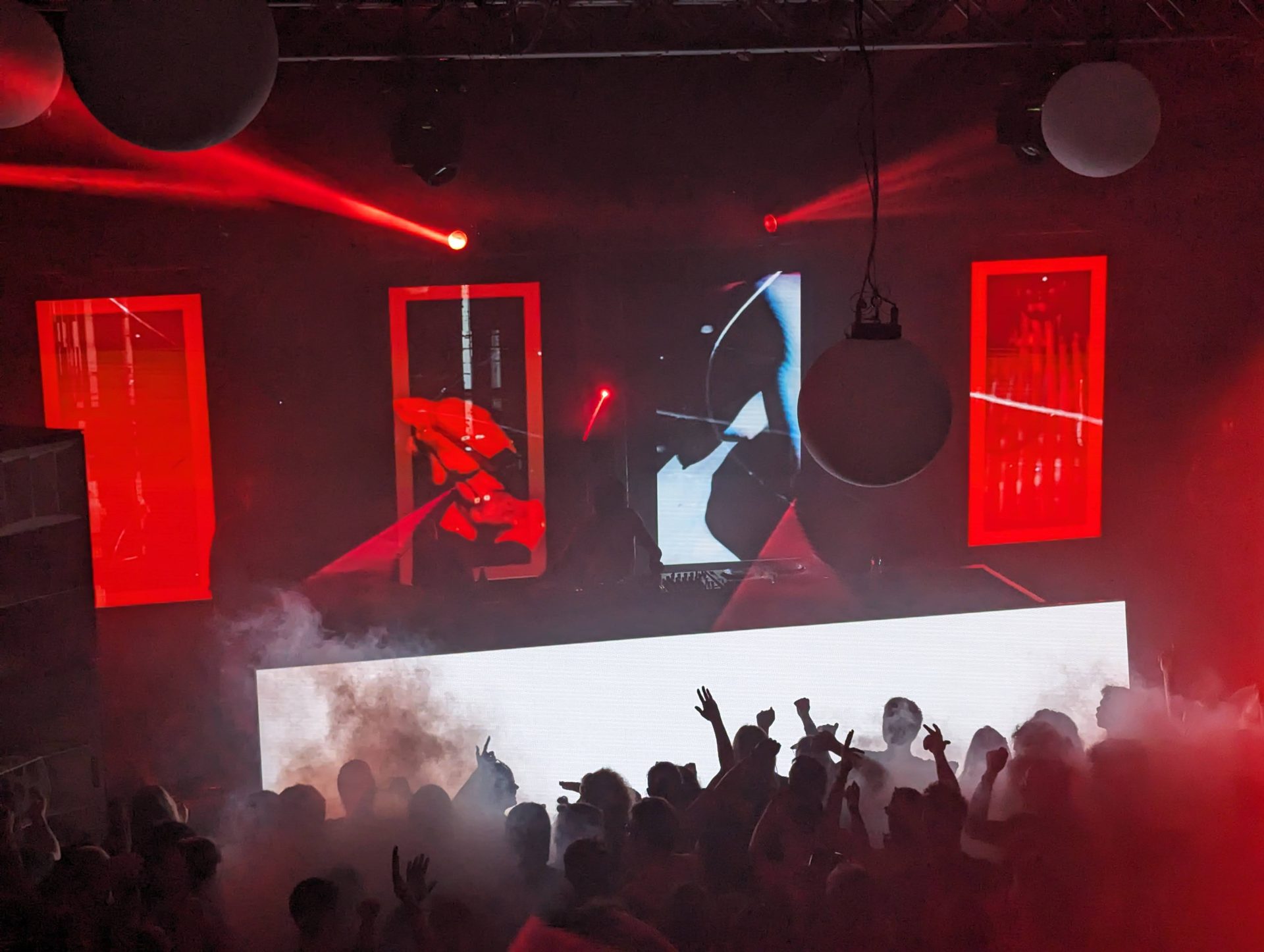 Live & Performance — Live-Visuals & Performance